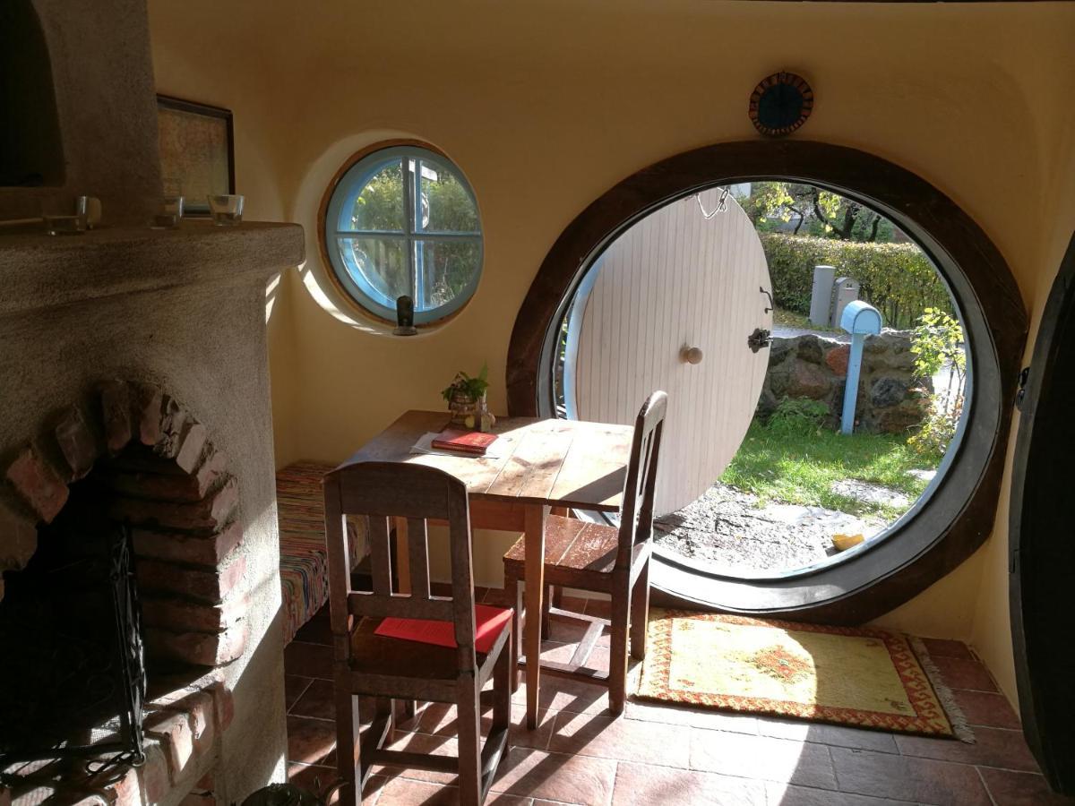 Hobbit Stockholm Bed and Breakfast Nacka Zewnętrze zdjęcie